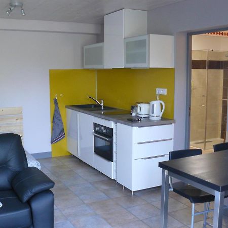 Studio Entre Savines Et Embrun Pres Du Lac De Serreponcon Кро Экстерьер фото